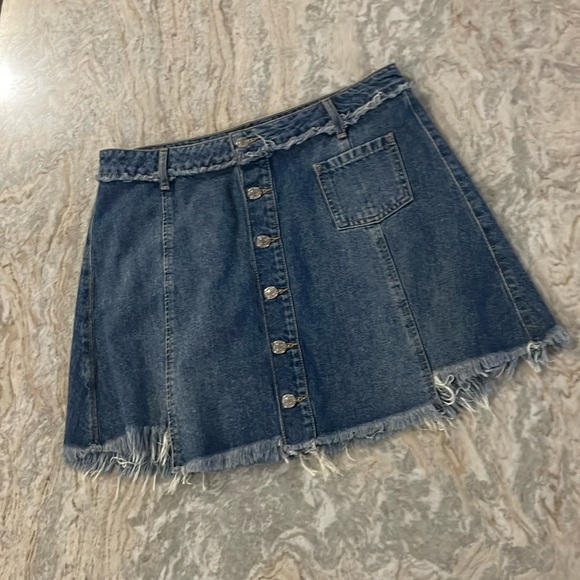 Jean Skirt - Picture 1 of 6